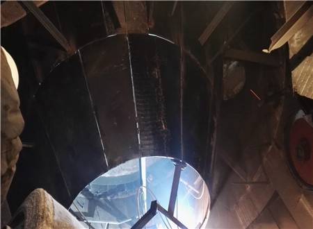 LM46.2+2立磨锥体耐磨板施工